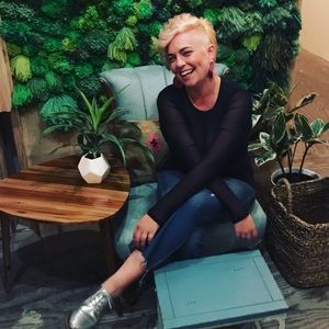 Meet your Posher, Lindsay